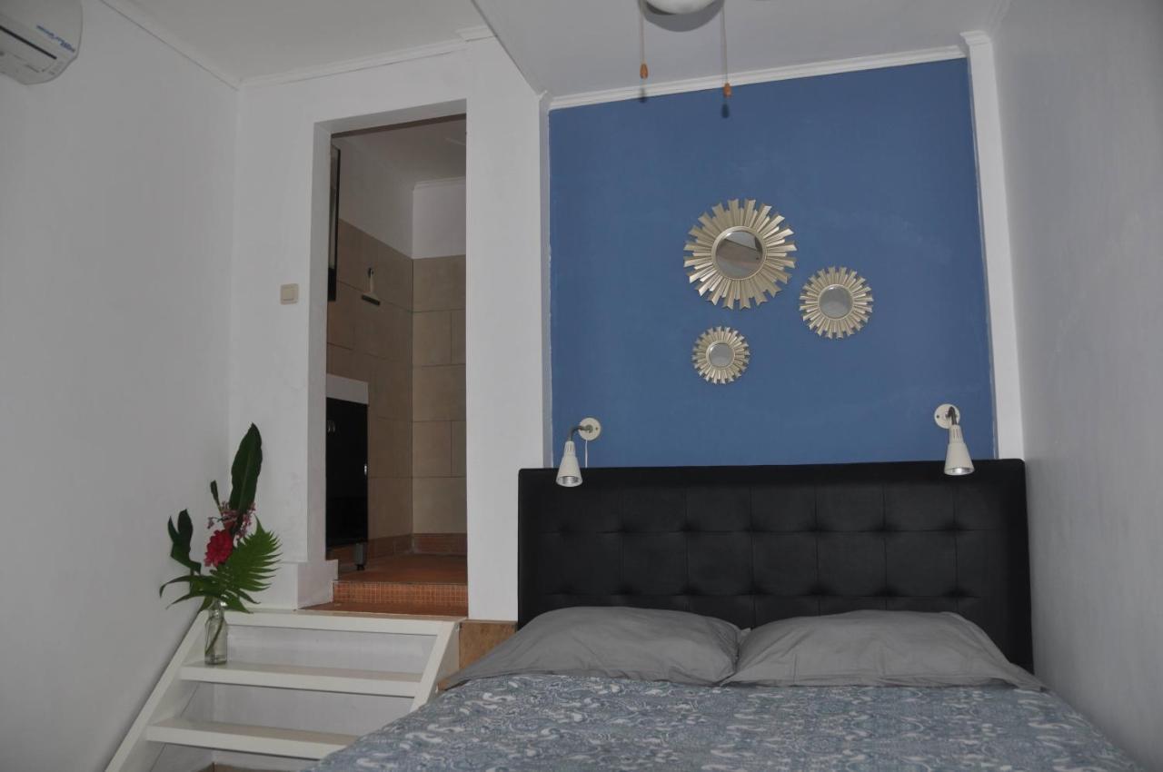 Guesthouse The 4 Fish มานาโด ภายนอก รูปภาพ